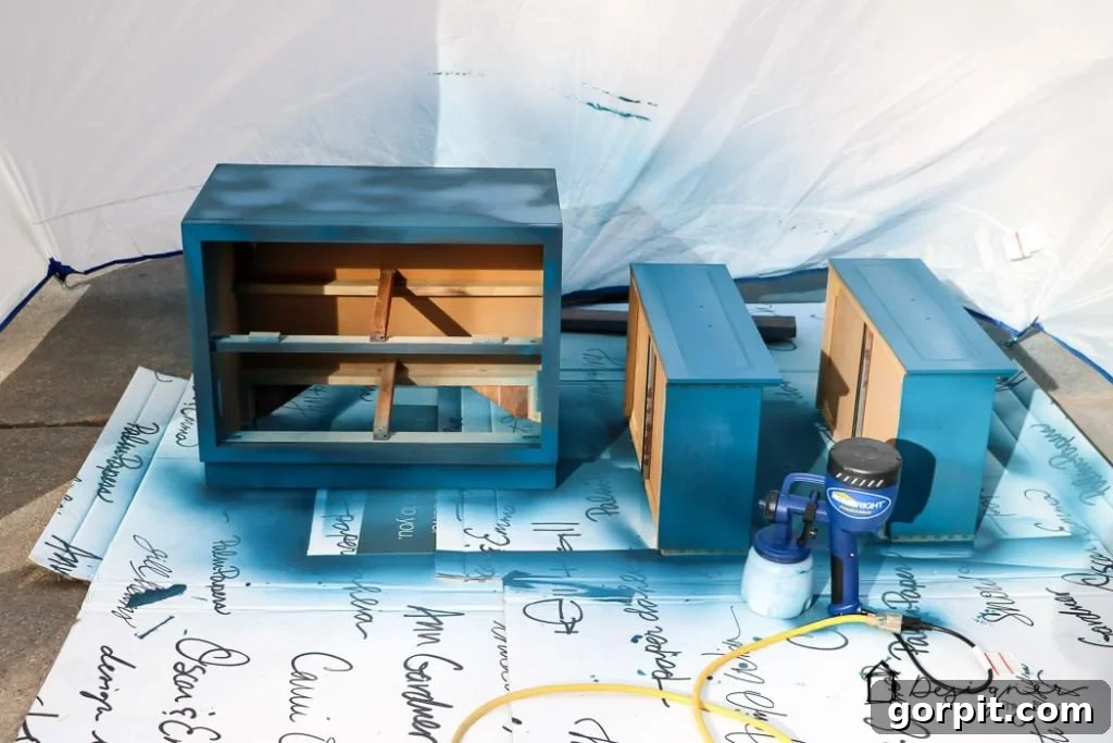 Classic Campaign Nightstand Glow-Up 3 LOVE THIS campaign furniture makeover! These campaign bedside tables were roadside rescues are are gorgeous now!