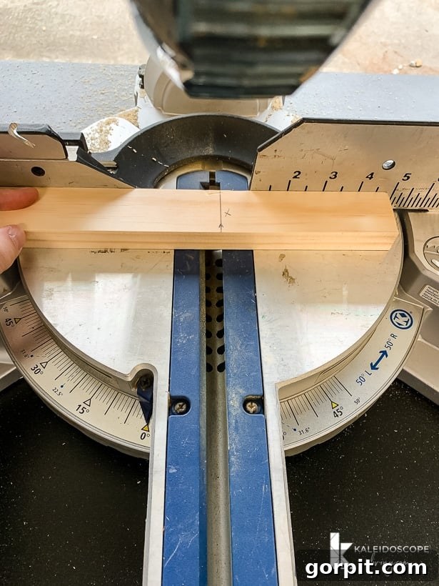 Affordable Large DIY Picture Frames Under $20 3 img 23507 2
