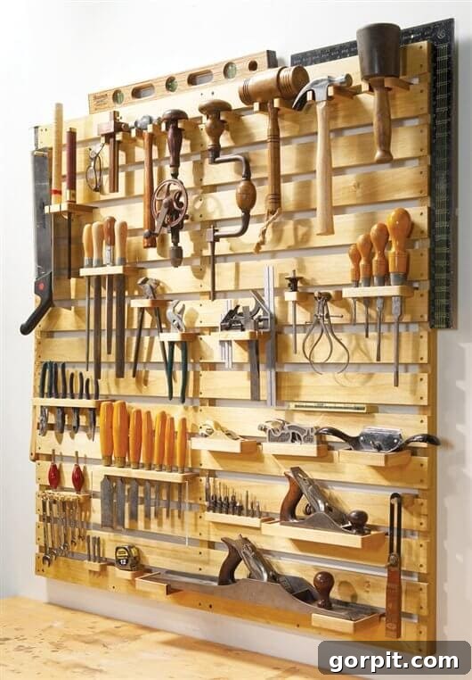 DIY tool rack using simple wood pallet design