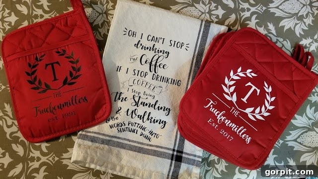 Personalized oven mitts or potholders made with Cricut