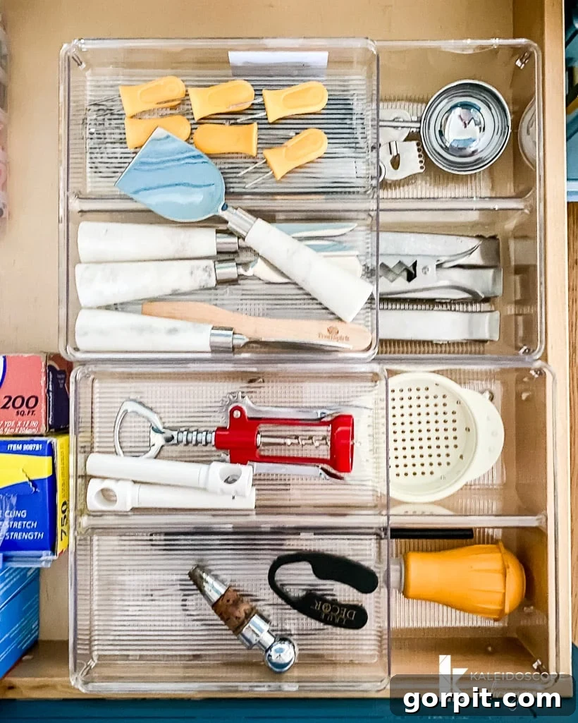 space saving kitchen drawer organization