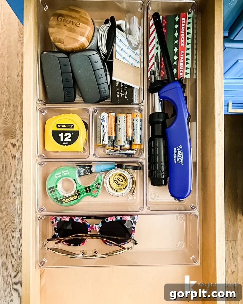 space saving kitchen drawer organization