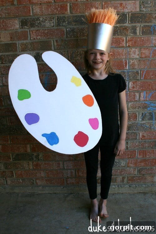 Adorable Homemade Costumes for Little Trick-or-Treaters 16 DIY paint brush and palette costume