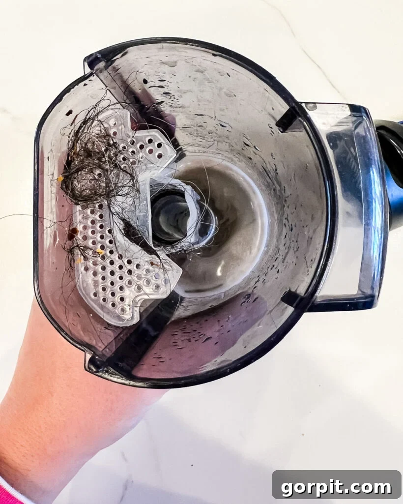 Tineco Vacuum Mop Candid Evaluation 6 dirty water tank of Tineco hard floor cleaner after use