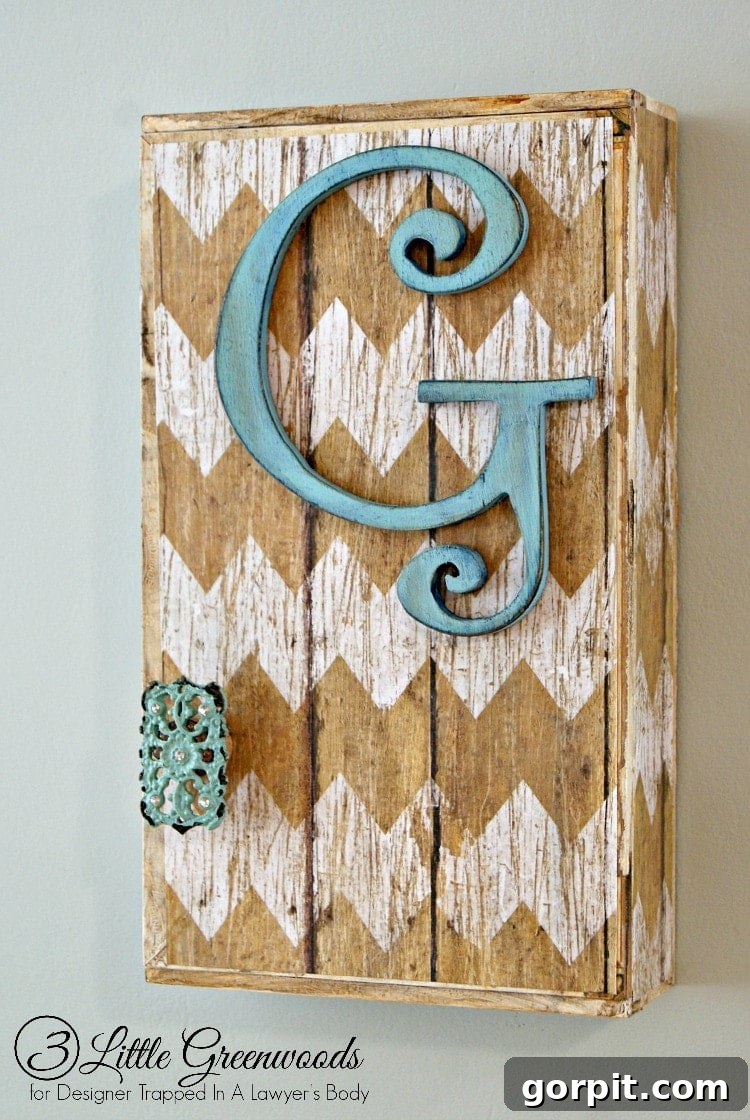 GENIUS! Come learn how to hide a phone jack with this easy tutorial by 3 Little Greenwoods for Designer Trapped in a Lawyer's Body!