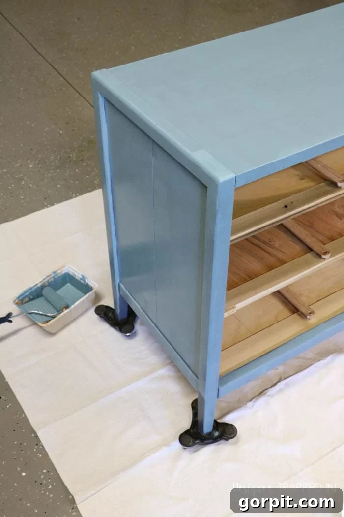painting dresser with chalk based paint